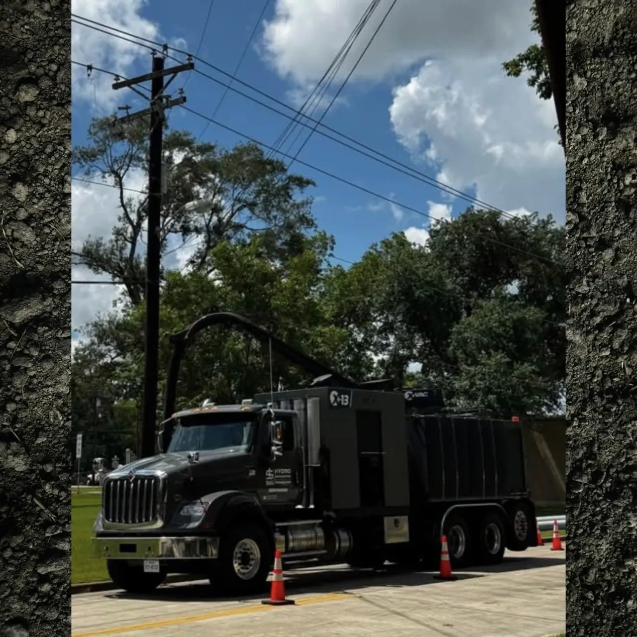 SIG Hydro Excavation vacuum truck on job site